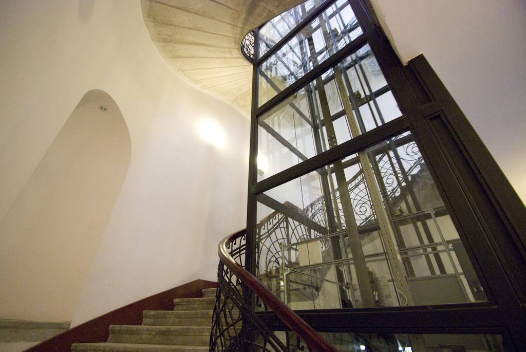 Gozsdu Spacious Apartment Boedapest Kamer foto